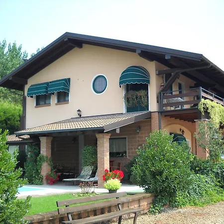 Agriturismo Maiocchi Gospodarstwo agroturystyczne Borgarello